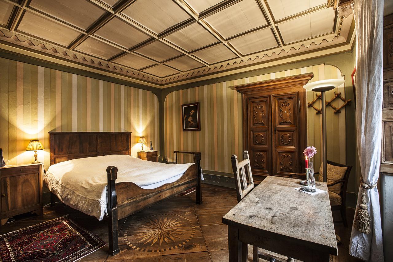 Palazzo Gamboni Swiss Historic Hotel Comologno エクステリア 写真
